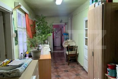 Casă cu 4 camere cu Teren 550 Mp în Lugojului