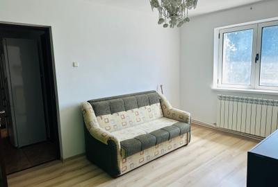 3 camere Semimobilat/Semiutilat zona CEC Bank sud - 2