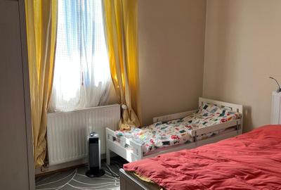 Casă individuală cu 8 camere cu Teren 687 Mp în Mihai Bravu - 10
