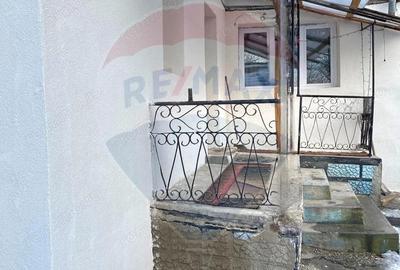 Casă cu 3 camere cu Teren 634 Mp în Axente Sever - 4