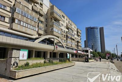Apartament cu 4 camere decomandat, mobilat în Ultracentral