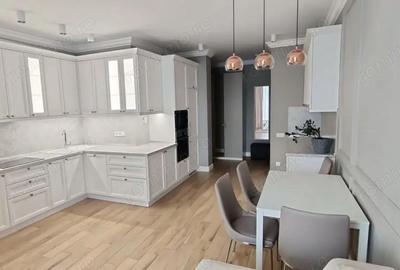 Garsonieră decomandată în Central - 2