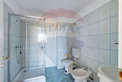 Spatiu de birouri compus din 3 apartamente, 300 mp, strada Bistritei - 8