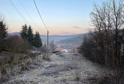 Teren Construcții intravilan de 1247 mp, în Bărdești