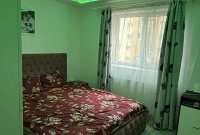 Apartament cu 2 camere decomandat în Petru Rareș - 3