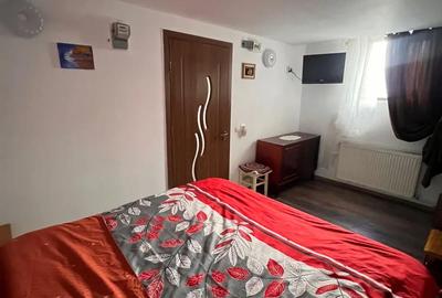 Casă cu 2 camere cu Teren 700 Mp în Central - 2