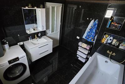 Casă cu Teren 4600 Mp în Tetoiu