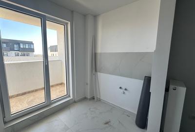 Apartament cu 2 camere semidecomandat în Apărătorii Patriei - 2