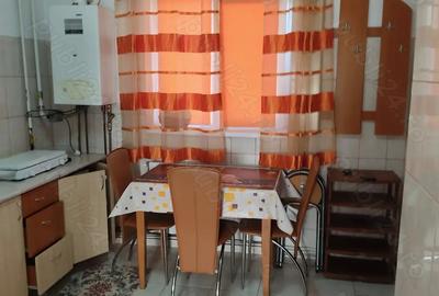 Inchiriez apartament cu o camera - 2