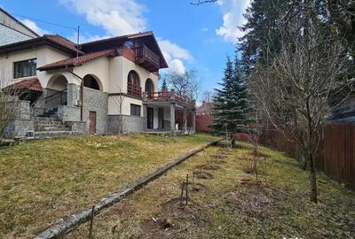 Casă cu 5 camere în Poiana - 3