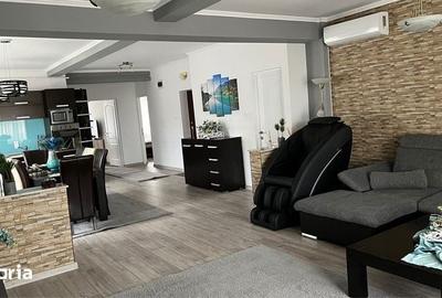 Apartament cu 3 camere în Central - 2