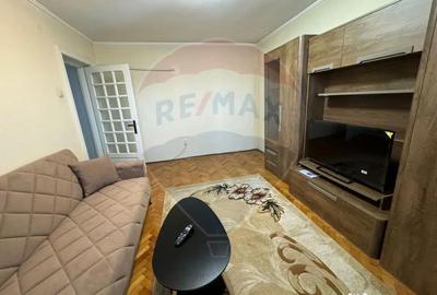 Apartament cu 3 camere decomandat în Sărari - 17