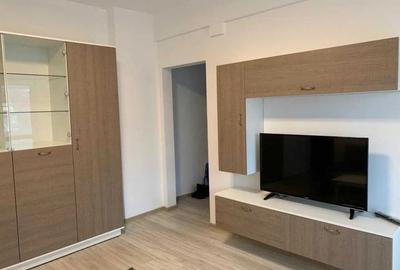 Apartament cu 3 camere semidecomandat, mobilat în Moșilor - 3
