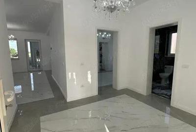 Casă cu Teren 650 Mp în Sânandrei - 1