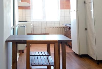 Proprietar ,ofer spre închiriere ap.2 camere, Cercetătorilor 4 Proprietar ,ofer spre închiriere ap.2 camere, Cercetătorilor 4 - 2