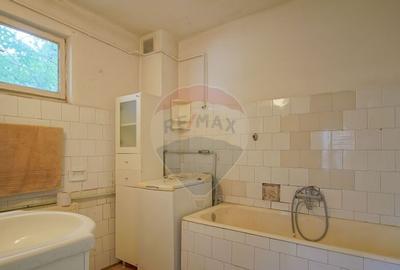 Casă cu 3 camere cu Teren 218 Mp în Schei - 12