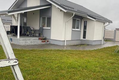 Casă cu 3 camere cu Teren 500 Mp în Hărman - 2