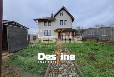 Casă individuală cu 4 camere cu Canalizare în Bogonos - 1