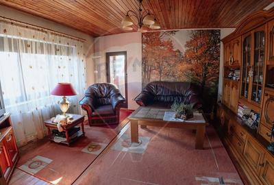 Casă / Vilă în zona Gura Humorului - 2