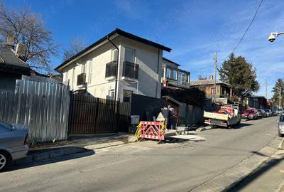 Casă cu 4 camere în Tei - 2