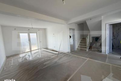 Casă cu 4 camere în Ipotești - 2