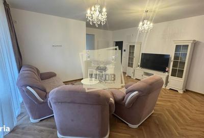 Apartament cu 3 camere decomandat în Central - 3