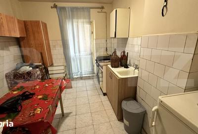 Apartament cu 4 camere decomandat în Central - 9