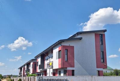 Casa cu gradina proprie - Strada Smaraldului Domnesti - 2