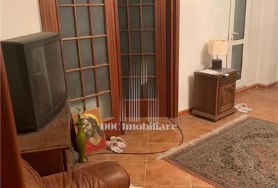 Vanzare 3 camere | Camera de comert-Unirii | 10 minute metrou | Comision 0% - 4