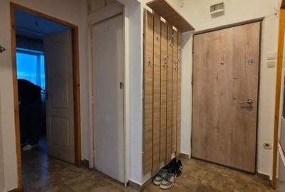 Apartament ingrijit- 2 camere-  5min de M. Piata Sudului - 9