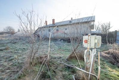 Teren Construcții intravilan de 986 mp, în Vărăști - 8