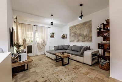 Casă de vânzare - Via Carmina, Vladimirescu -zonă rezidențială premium - 4