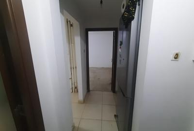 Apartament decomandat în Drumul Taberei