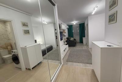 Garsonieră decomandată în Titan - 2