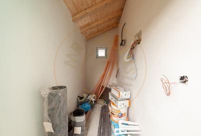 Casa noua P+M, cu teren de 500 mp, in Draganu, AG Casa noua P+M, cu teren de 500 mp, in Draganu, AG - 11