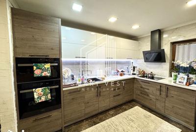 Apartament cu 2 camere decomandat în Carpați 2 - 1