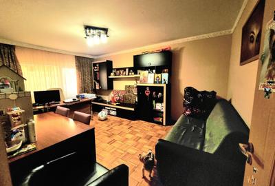 Vanzare apartament cu 3 camere in Galati, N. Leonard, parter, sup 68mp - 1