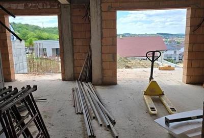 Casă cu 4 camere în Stana - 5