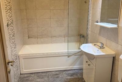 Garsonieră decomandată, mobilată în Central - 3