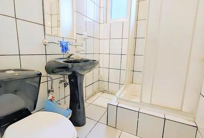 Apartament cu 3 camere semidecomandat în Hunedoara - 1