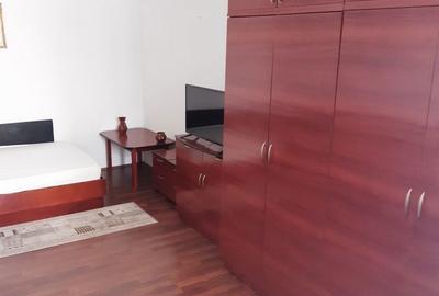 Garsonieră decomandată în Ostroveni - 2
