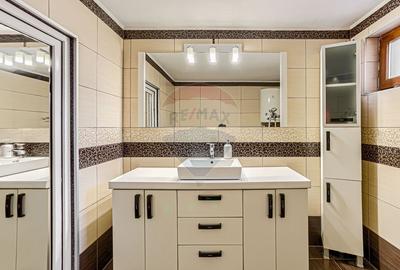 Spațiu comercial, de 55 mp, în Aurel Vlaicu - 7