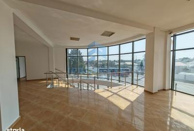 Spațiu comercial, de 125 mp, în Modelu - 6