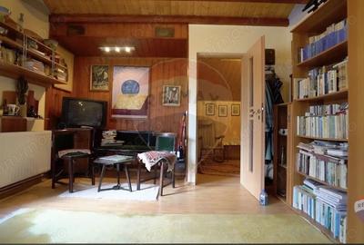 Casa cu poveste in Zamora, Bu?teni - 15