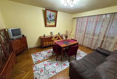 Apartament cu 4 camere decomandat în Central - 12
