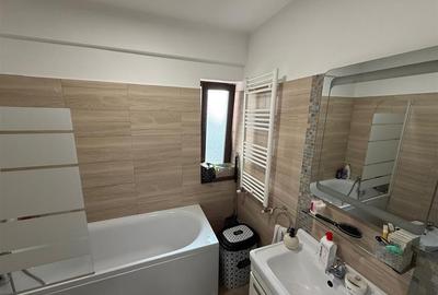 Apartament cu 3 camere decomandat în Valea Adâncă - 9
