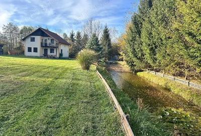 Casă cu 4 camere cu Teren 3400 Mp în Porumbacu de Sus - 4