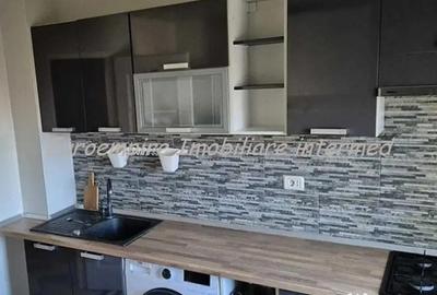 Apartament cu 3 camere decomandat în ICIL