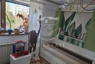 De vanzare apartament 4 camere Faleza Nord - 2