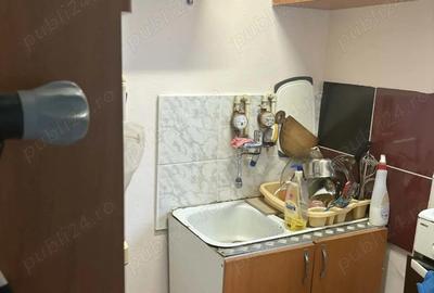 Garsoniera zona TRACTORUL - 4